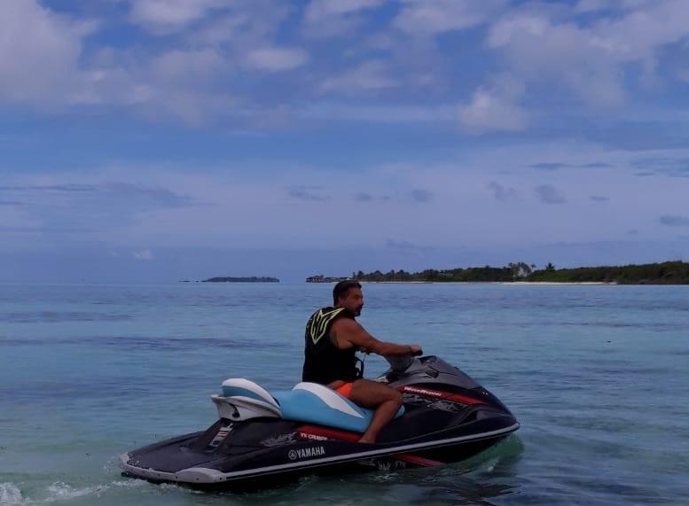 moto-d'acqua-maldive